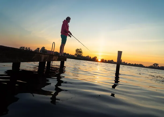 Pean-buiten Waterlodges